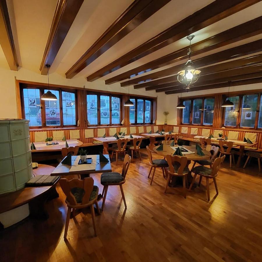 Brauereigasthof Schluesselkeller Giengen an der Brenz Exterior foto